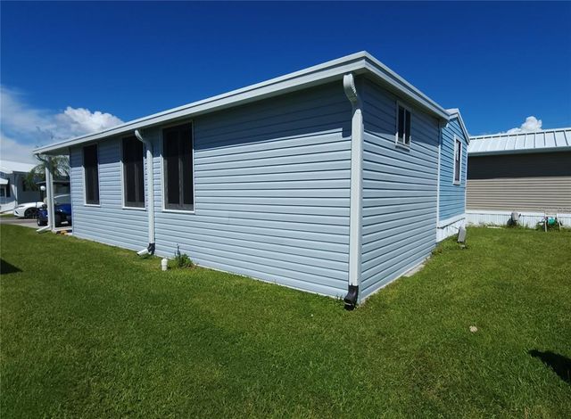 33332 26TH AVENUE E 1222, Bradenton, FL 34208
