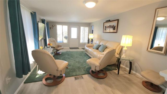 33332 26TH AVENUE E 1222, Bradenton, FL 34208