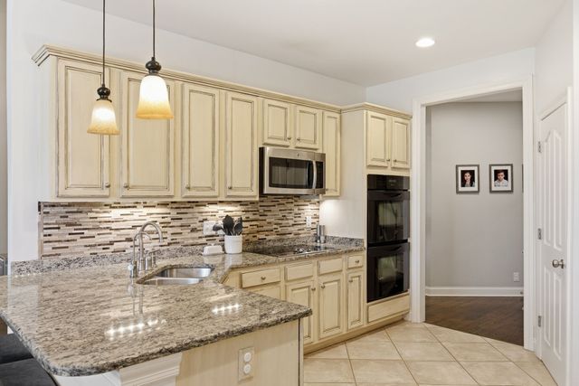 4840 Redcastle Rdg, Nashville, TN 37211