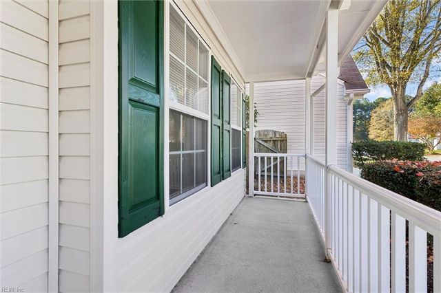 717 Gulfwind RD, Chesapeake, VA 23320