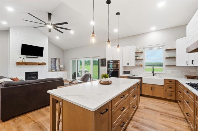 8561 Debold Koebel Road, Harlan Twp, OH 45152