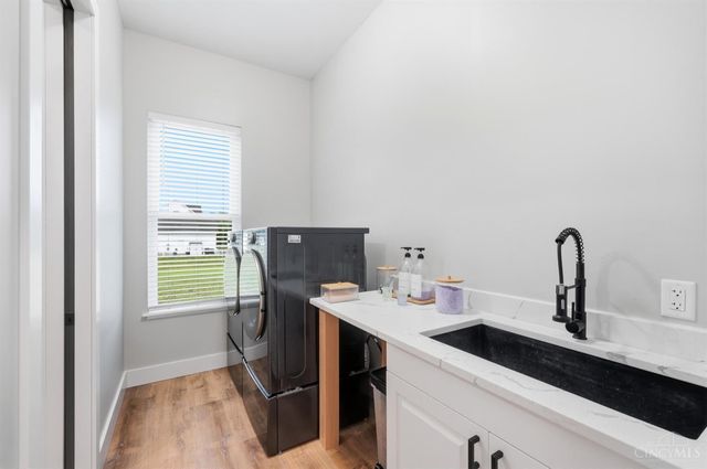 8561 Debold Koebel Road, Harlan Twp, OH 45152