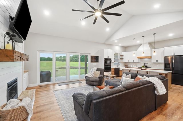 8561 Debold Koebel Road, Harlan Twp, OH 45152