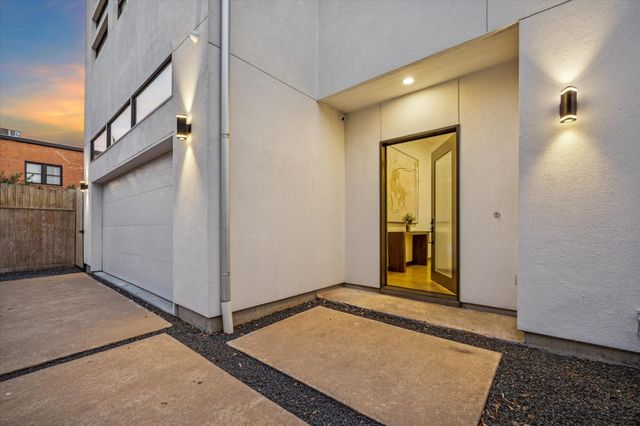 118 Tuam Street, Houston, TX 77006