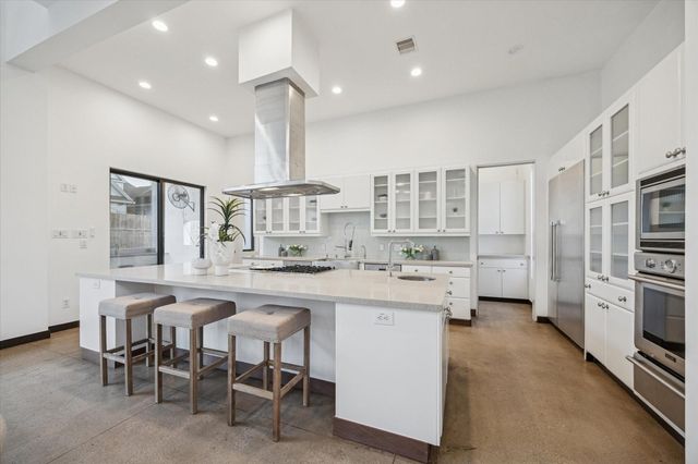 118 Tuam Street, Houston, TX 77006
