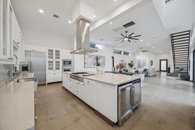 118 Tuam Street, Houston, TX 77006