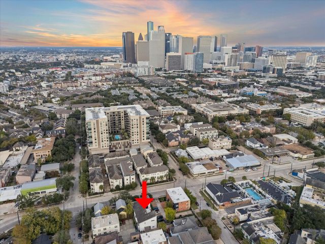 118 Tuam Street, Houston, TX 77006