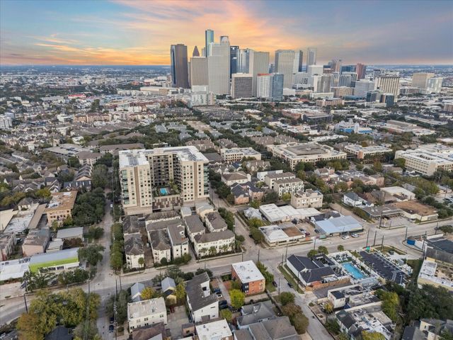 118 Tuam Street, Houston, TX 77006