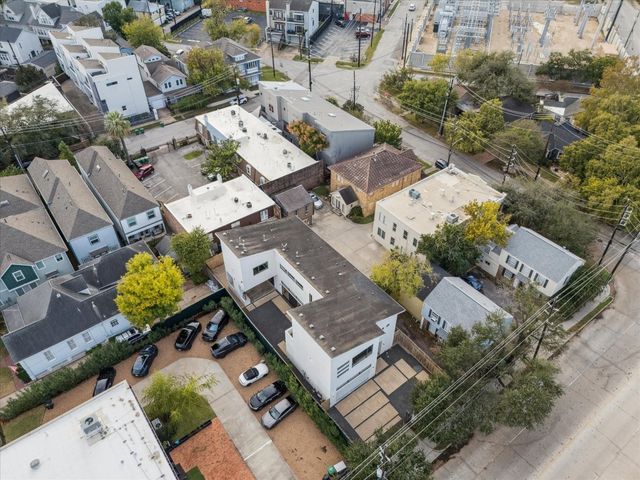 118 Tuam Street, Houston, TX 77006
