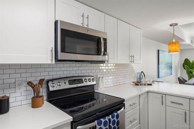 5955 E 10th Avenue 104, Denver, CO 80220
