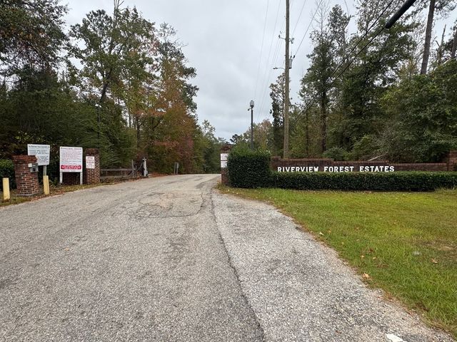 587 Forest Blvd., Abbeville, AL 36350