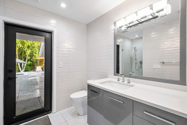 229 S Maya Palm Drive, Boca Raton, FL 33432