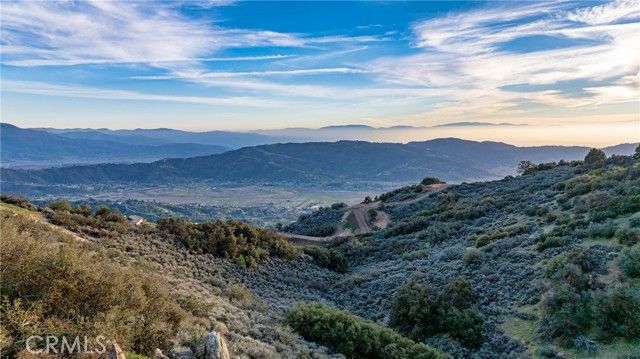 26820 Stirrup, Tehachapi, CA 93561
