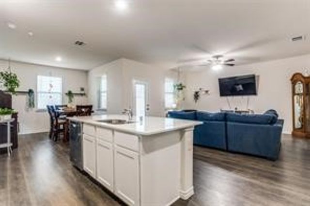 218 Whitetail Way, Caddo Mills, TX 75135