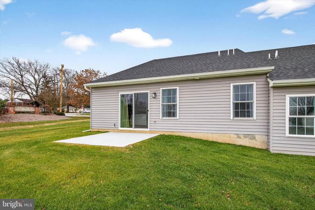 125 HILLARD FIELD, Lancaster, PA 17603