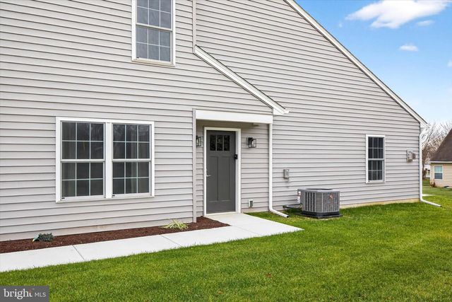 125 HILLARD FIELD, Lancaster, PA 17603