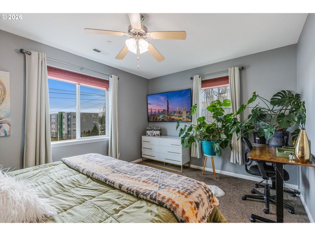 8201 Ne 53RD Way, Vancouver, WA 98662