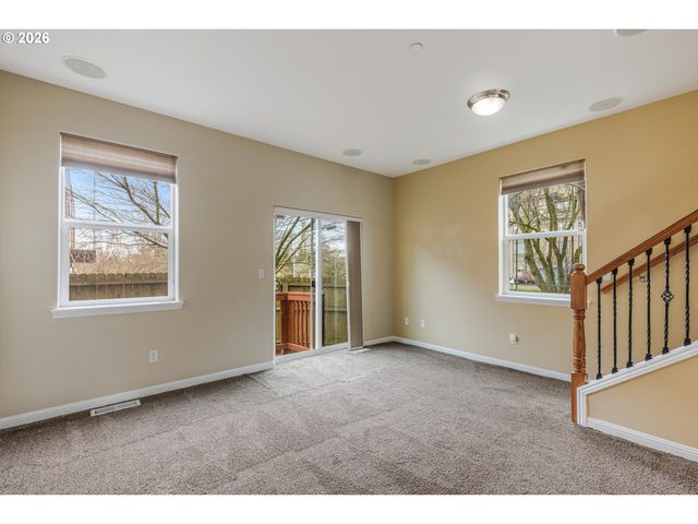 8201 Ne 53RD Way, Vancouver, WA 98662