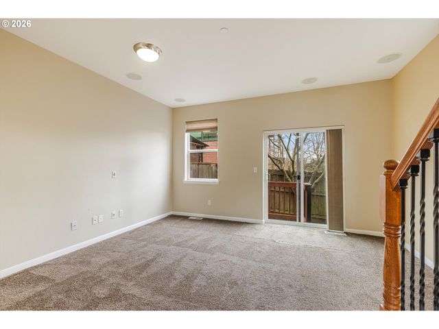 8201 Ne 53RD Way, Vancouver, WA 98662