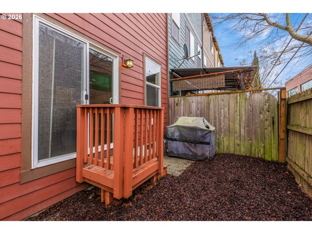 8201 Ne 53RD Way, Vancouver, WA 98662