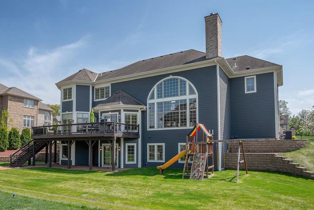 18290 Prairie Falcon LANE, Brookfield, WI 53045