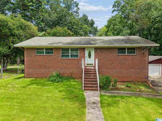 202 BROWN PLACE, Hueytown, AL 35023