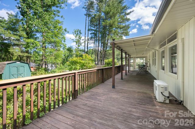 1 Oakwilde Drive, Asheville, NC 28803