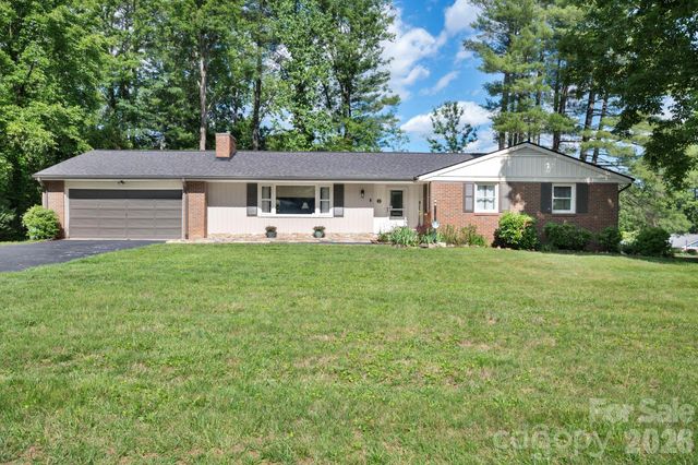 1 Oakwilde Drive, Asheville, NC 28803
