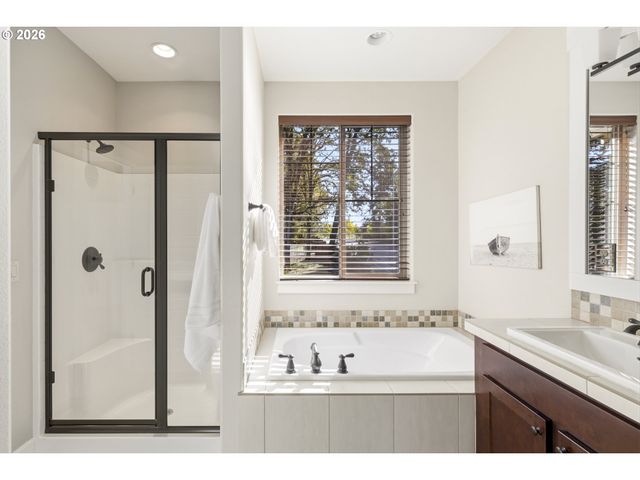 27463 Sw COPPER CREEK Loop, Wilsonville, OR 97070