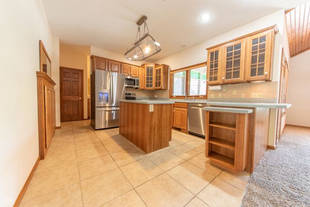 3735 W Two Mile House Road, Columbus, IN 47201
