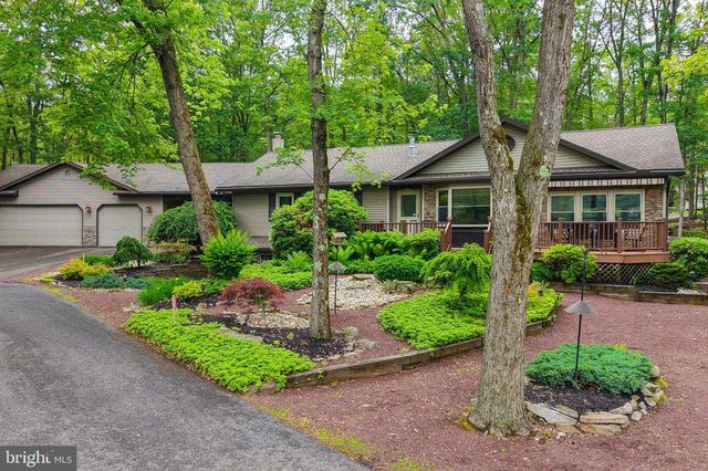 8 RHODODENDRON TERRACE, Nesquehoning, PA 18240