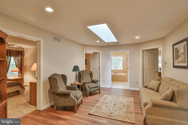 8 RHODODENDRON TERRACE, Nesquehoning, PA 18240