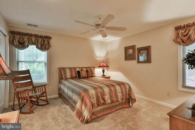 8 RHODODENDRON TERRACE, Nesquehoning, PA 18240