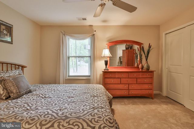 8 RHODODENDRON TERRACE, Nesquehoning, PA 18240