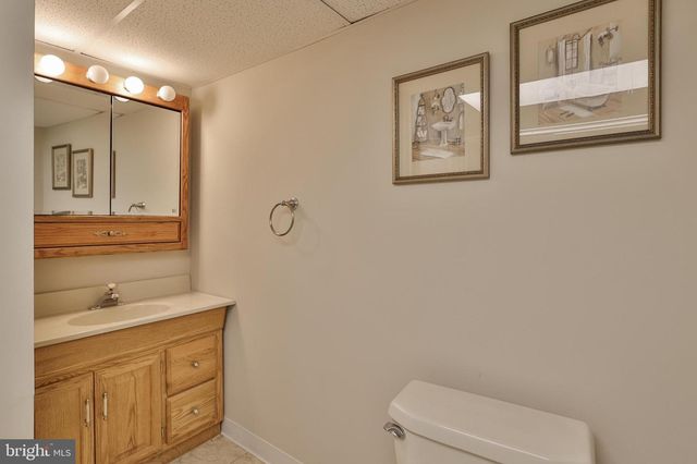 8 RHODODENDRON TERRACE, Nesquehoning, PA 18240