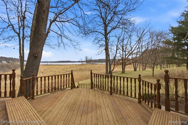 12170 Shaffer Road, Davisburg, MI 48350