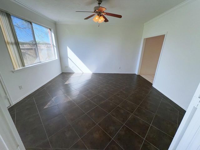 6658 Sharpstown Green Circle, Houston, TX 77036