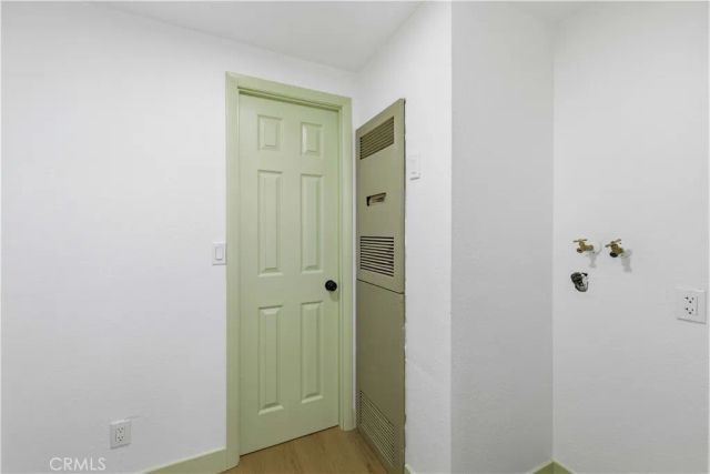 4444 E R, Palmdale, CA 93552