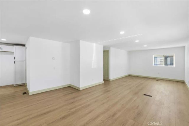 4444 E R, Palmdale, CA 93552