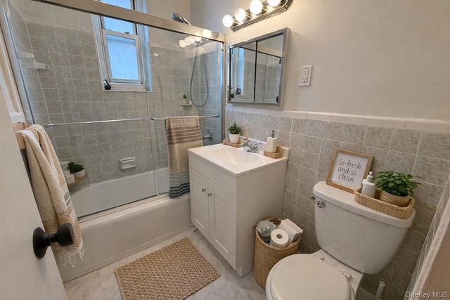 133 Beach 120th Street 2C, Rockaway Beach, NY 11694