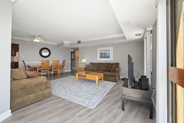400 20th Ave N Apt 1203, Myrtle Beach, SC 29577