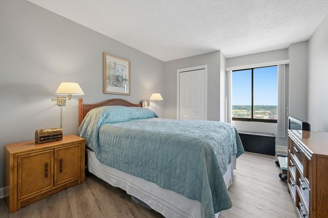 400 20th Ave N Apt 1203, Myrtle Beach, SC 29577