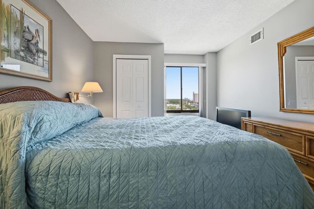 400 20th Ave N Apt 1203, Myrtle Beach, SC 29577