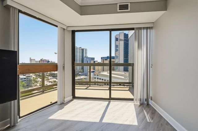 400 20th Ave N Apt 1203, Myrtle Beach, SC 29577