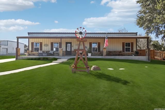 418 Tailwind, Seguin, TX 78155