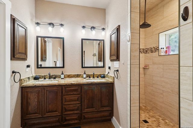 418 Tailwind, Seguin, TX 78155