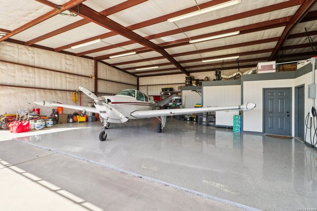 418 Tailwind, Seguin, TX 78155