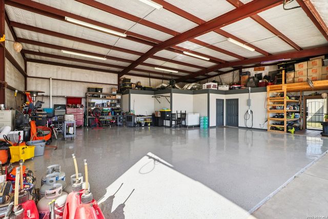 418 Tailwind, Seguin, TX 78155