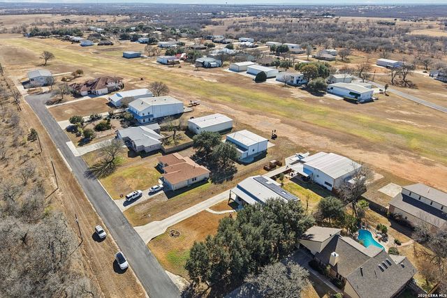 418 Tailwind, Seguin, TX 78155