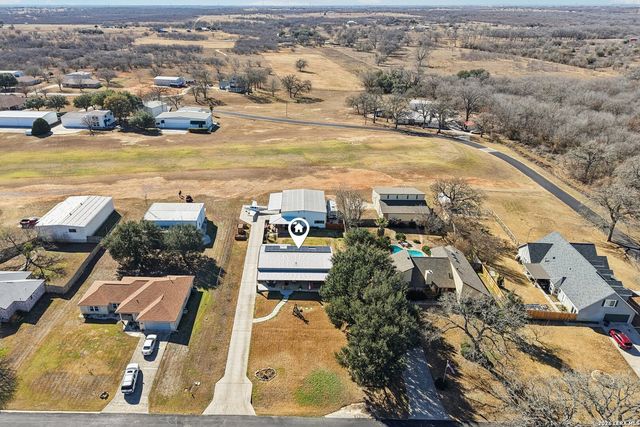418 Tailwind, Seguin, TX 78155